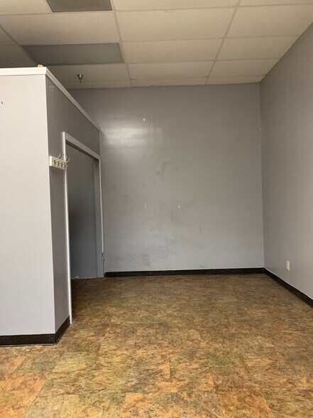 More Photos Of 138-140 Johnny Mercer Blvd, Savannah Unknown For Lease