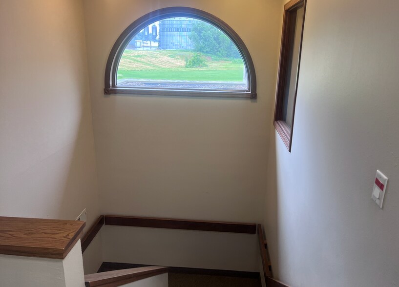 More Photos Of 680 Hehli Way, Mondovi Medical For Sale