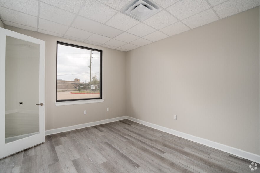 More Photos Of 6110 Sienna Ranch, Missouri City Unknown For Lease