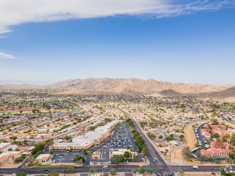 More Photos Of 4747 E Elliot Rd, Phoenix Storefront For Sale