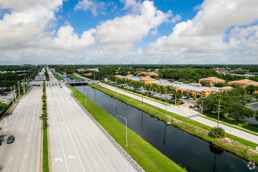 More Photos Of 1201 Piper Blvd, Naples Storefront Retail Office For Lease