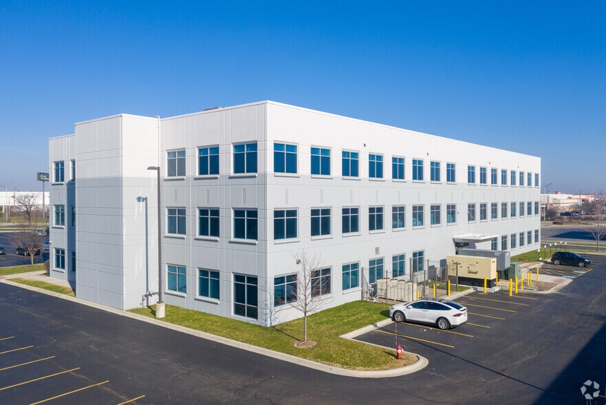 More Photos Of 7456 S State Rd, Bedford Park Medical For Lease