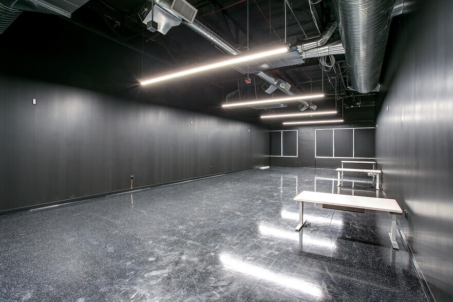 More Photos Of 3151 Zanker Rd, San Jose Research And Development For Lease