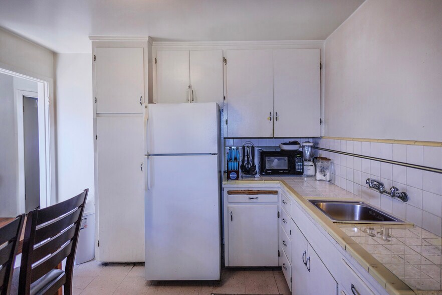 More Photos Of 725-731 Hillside blvd, Daly City Apartments For Sale