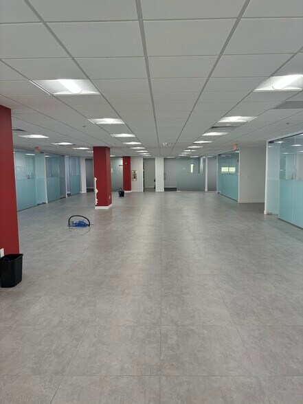 More Photos Of 1701 Ponce De Leon Blvd, Coral Gables Office For Lease