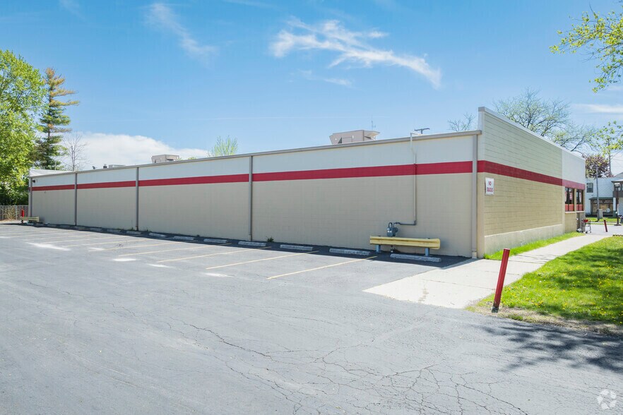 More Photos Of 1154 W State St, Fremont Freestanding For Sale
