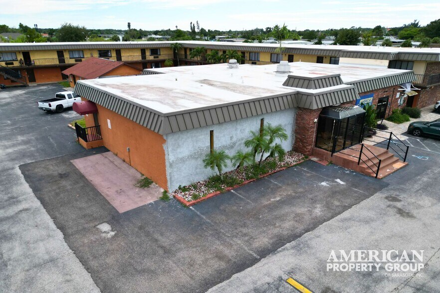 More Photos Of 14000 Tamiami Trl, North Port Hotel For Lease