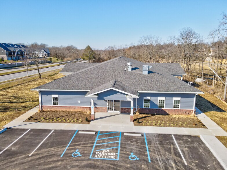 1450 Higbee Mill Rd, Lexington, KY 40503 Schools For Sale