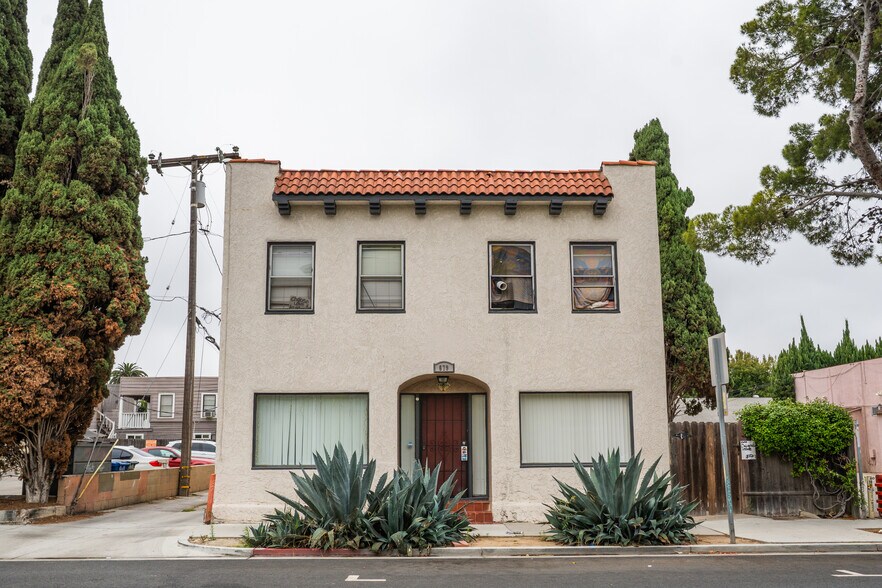 More Photos Of 679 Obispo Ave, Long Beach Apartments For Sale