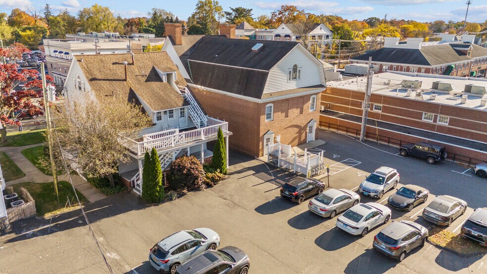 More Photos Of 1238 Post Rd, Fairfield Loft Creative Space For Lease