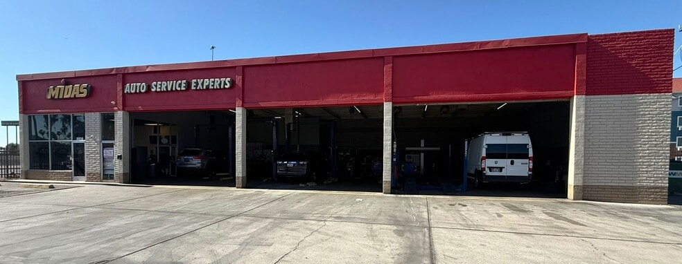 Primary Photo Of 8812- 8828 Black Canyon Hwy Hwy, Phoenix Industrial For Sale