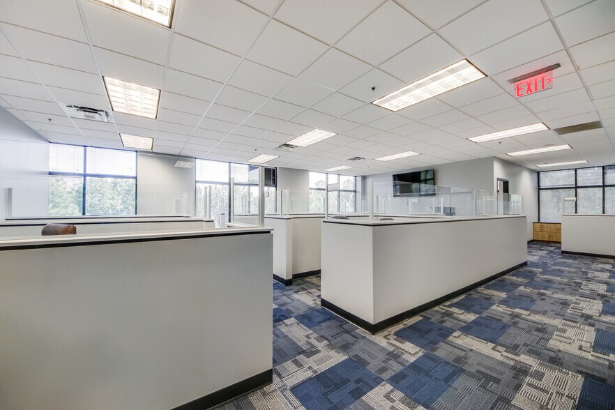 More Photos Of 2700 N Berkeley Lake Rd, Duluth Office For Sale