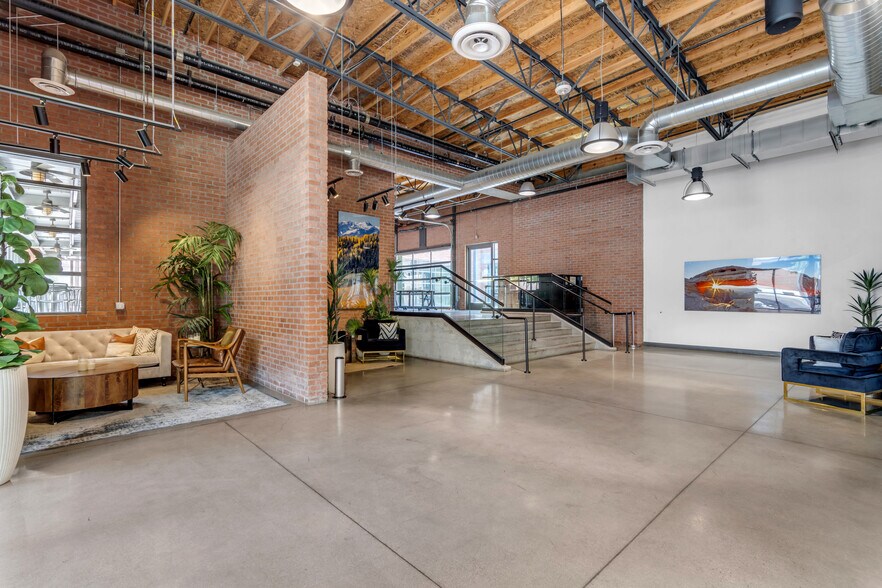 More Photos Of 245 E Jackson St, Phoenix Freestanding For Sale