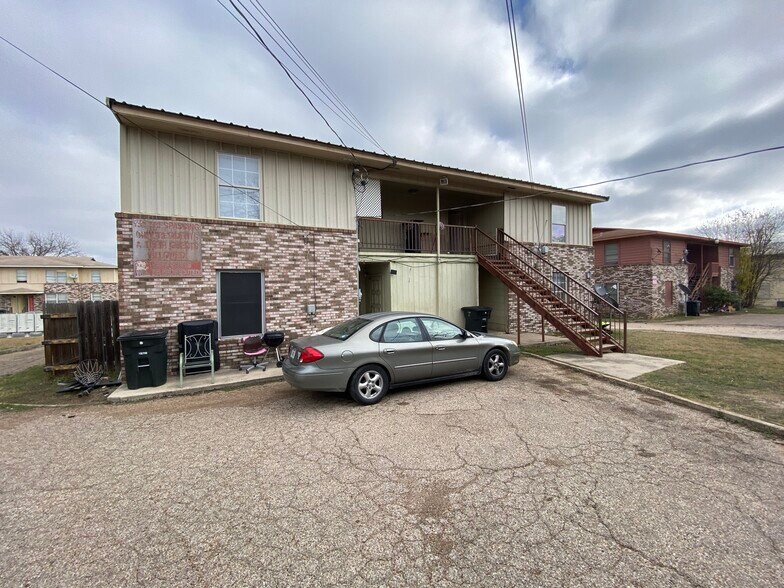 More Photos Of 806 Sissom Rd, Killeen Apartments For Sale