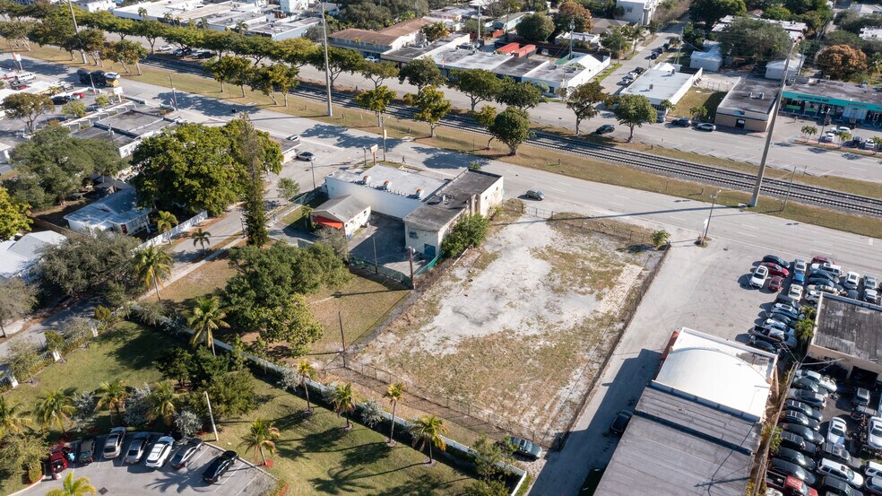 More Photos Of 810 S Dixie Hwy, Hollywood Land For Sale