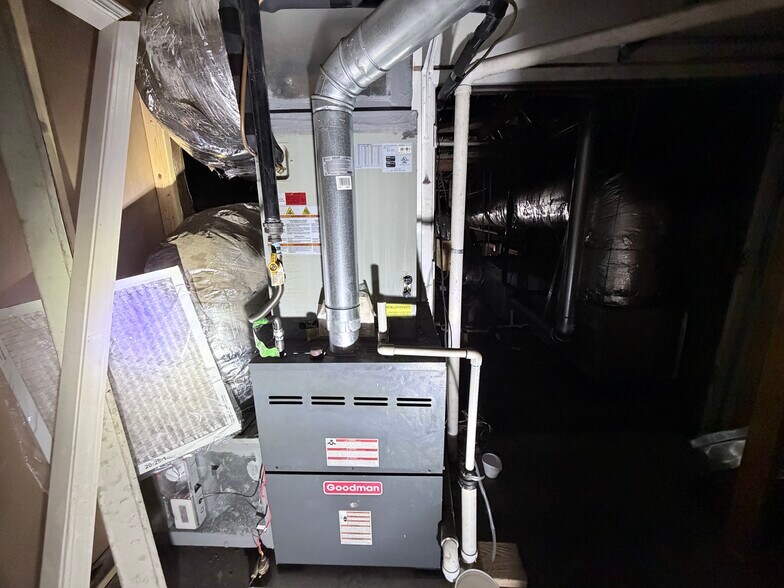 More Photos Of 3393-3437 Summer Ave, Memphis Storefront For Lease