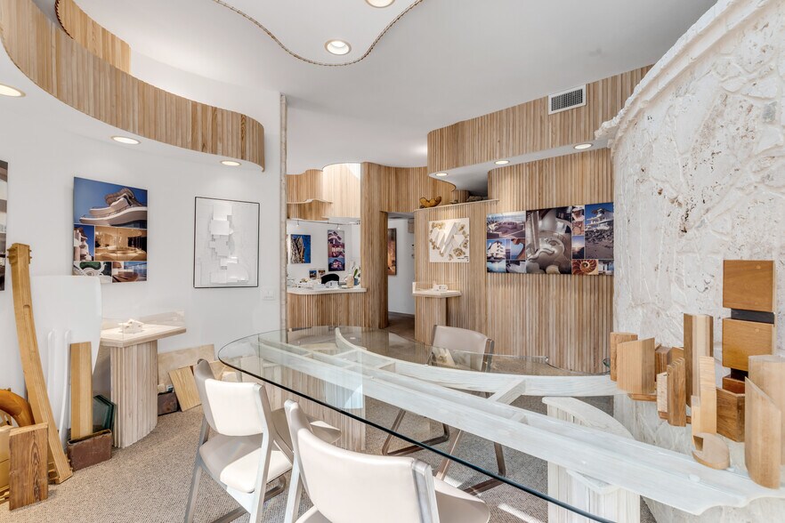 More Photos Of 100-104 Riverside Dr, New Smyrna Beach Office For Sale