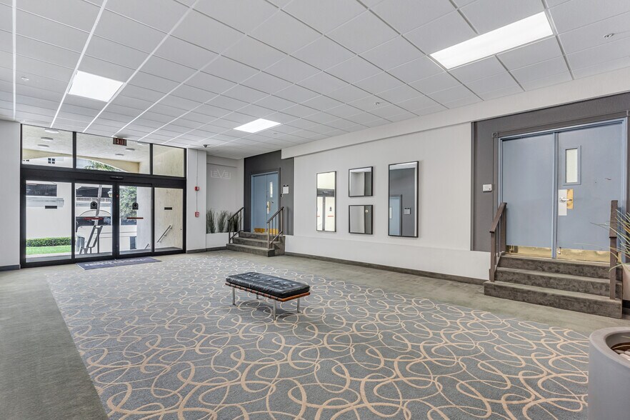 More Photos Of 3015 N Ocean Blvd, Fort Lauderdale Apartments For Sale