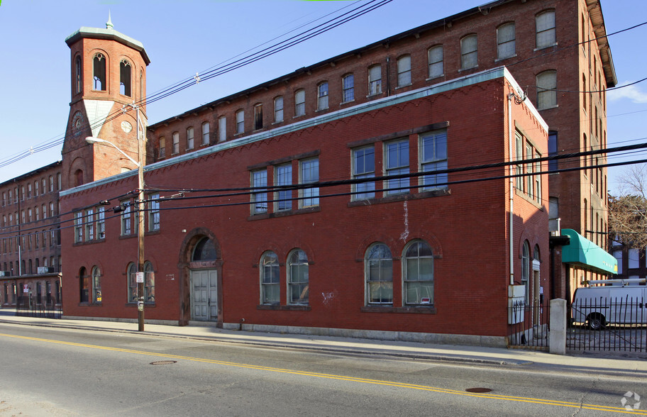 Primary Photo Of 715 Branch Ave, Providence Loft Creative Space For Lease