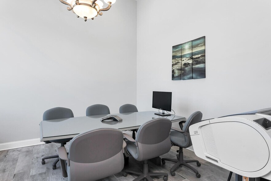 More Photos Of 431 Mantoloking Rd, Brick Storefront Retail Office For Sale