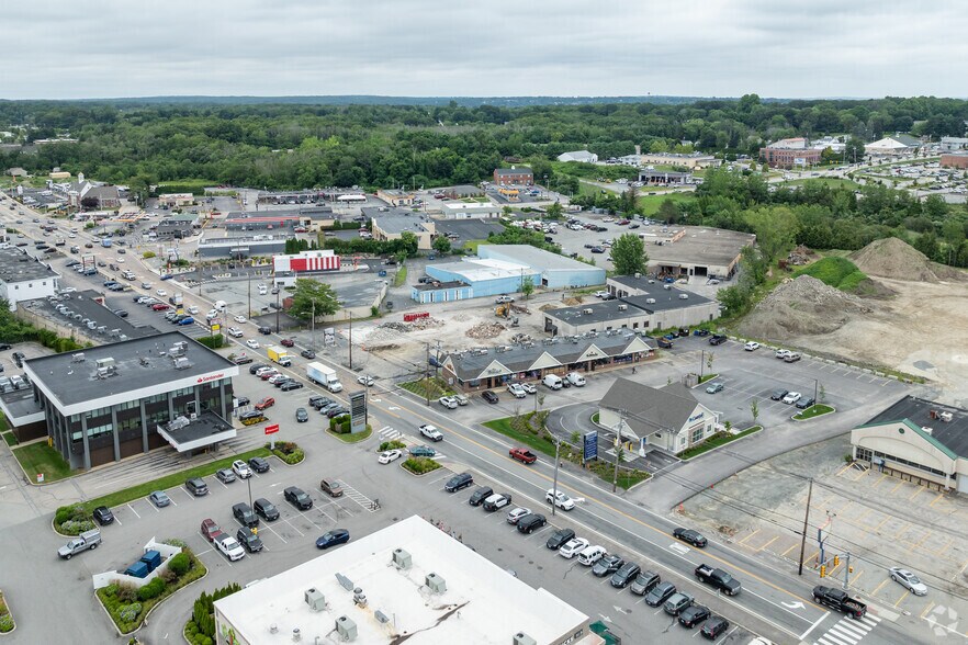 More Photos Of 1463 Atwood Ave, Johnston General Retail For Lease