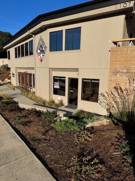 More Photos Of 1107 Forest Ave, Pacific Grove Storefront Retail Office For Lease