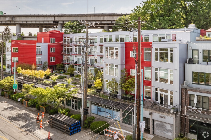 More Photos Of 2946-2956 Eastlake Ave E, Seattle Apartments For Sale