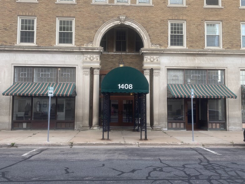 Primary Photo Of 1408 Strongs Ave, Stevens Point Apartments For Lease