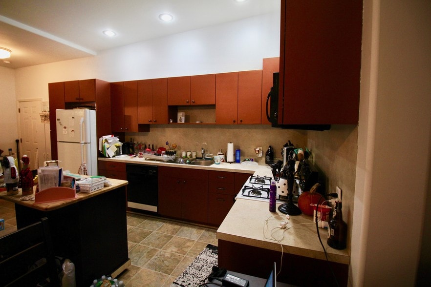 More Photos Of 122-126 Main St, Hackettstown Apartments For Lease