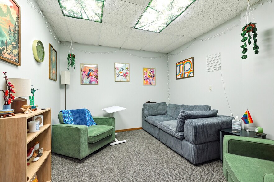 More Photos Of 1840 Post Rd, Plover Storefront Retail Office For Sale