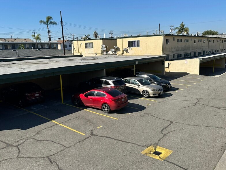 More Photos Of 5030 Santa Ana, Cudahy Apartments For Sale