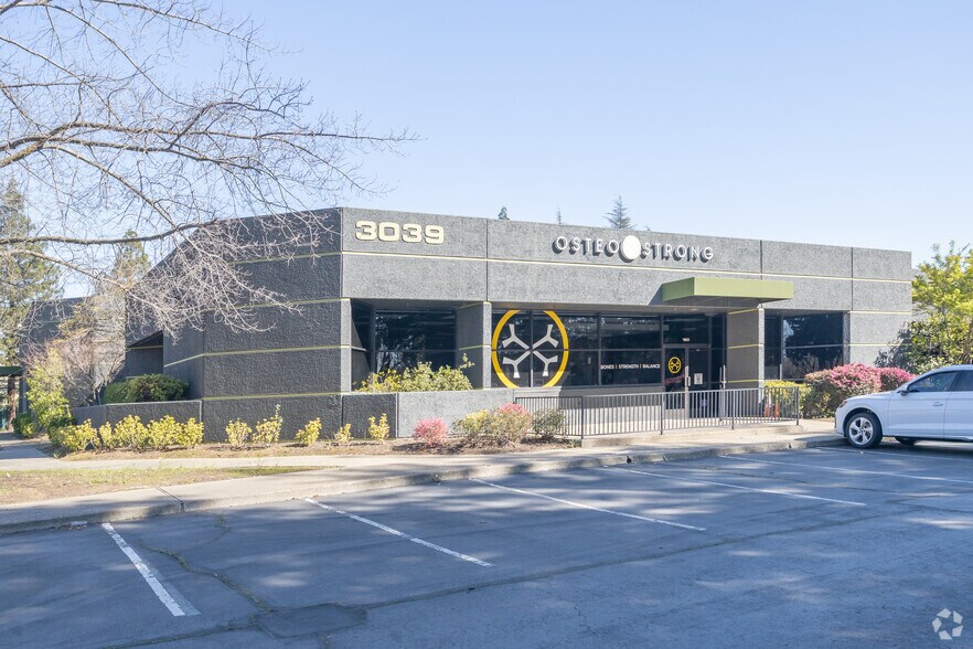 More Photos Of 3039 Kilgore Rd, Rancho Cordova Flex For Lease