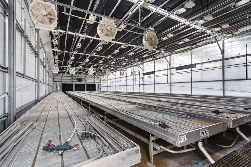 More Photos Of 22900 W Skelly Rd, Haskell Light Manufacturing For Sale