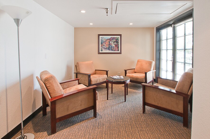 More Photos Of 3550 Watt Ave, Sacramento Unknown For Lease