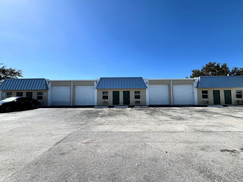 Primary Photo Of 1451 SW 12th Ave, Pompano Beach Warehouse For Lease