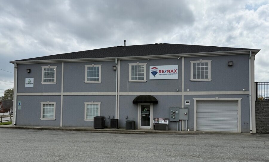 Primary Photo Of 325 N Main St, Kernersville Office For Sale