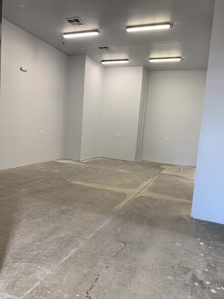 More Photos Of 8573 Morrison Creek Dr, Sacramento Warehouse For Sale