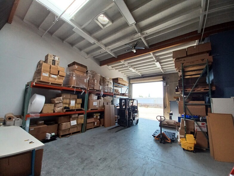 More Photos Of 3250 Monier Cir, Rancho Cordova Manufacturing For Sale