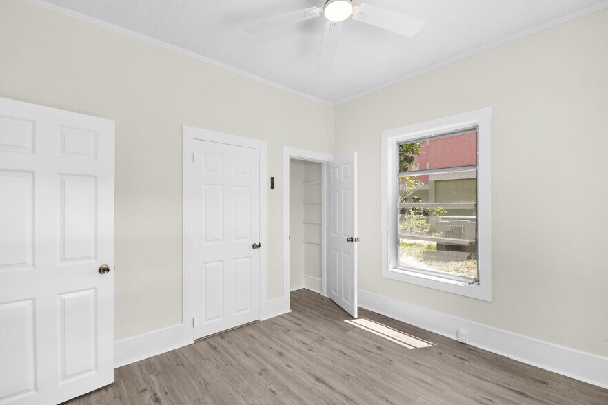 More Photos Of 300 SE Detroit Ave, Stuart Office For Sale