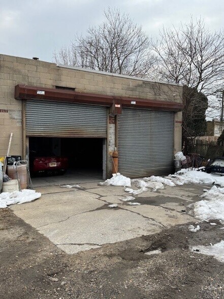 More Photos Of 248 Winthrop Ave, Westbury Auto Repair For Sale