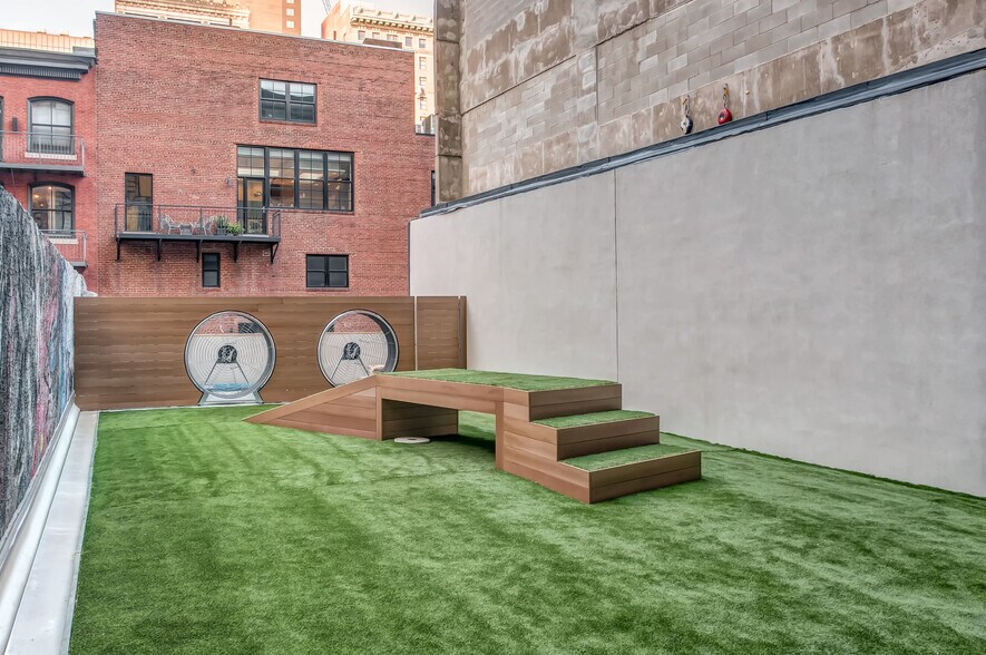 More Photos Of 1213 Walnut St, Philadelphia Apartments For Lease