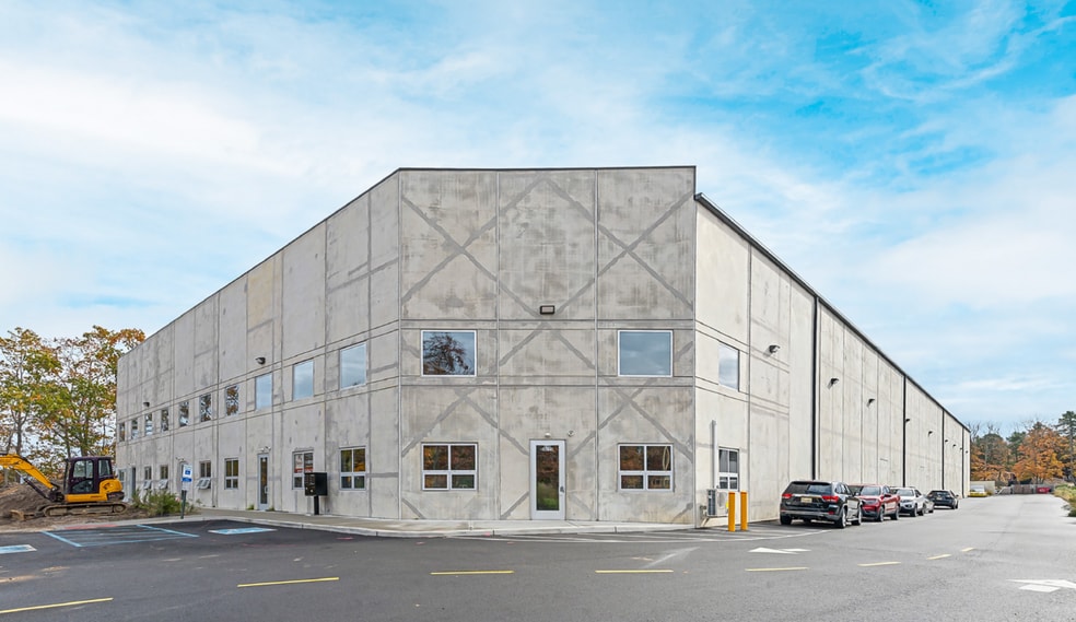 More Photos Of 640 James St, Lakewood Warehouse For Sale