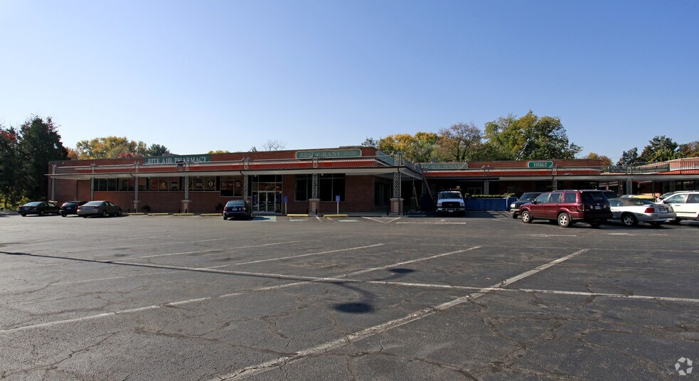 Primary Photo Of 7900-7968 Fort Hunt Rd, Alexandria Unknown For Lease
