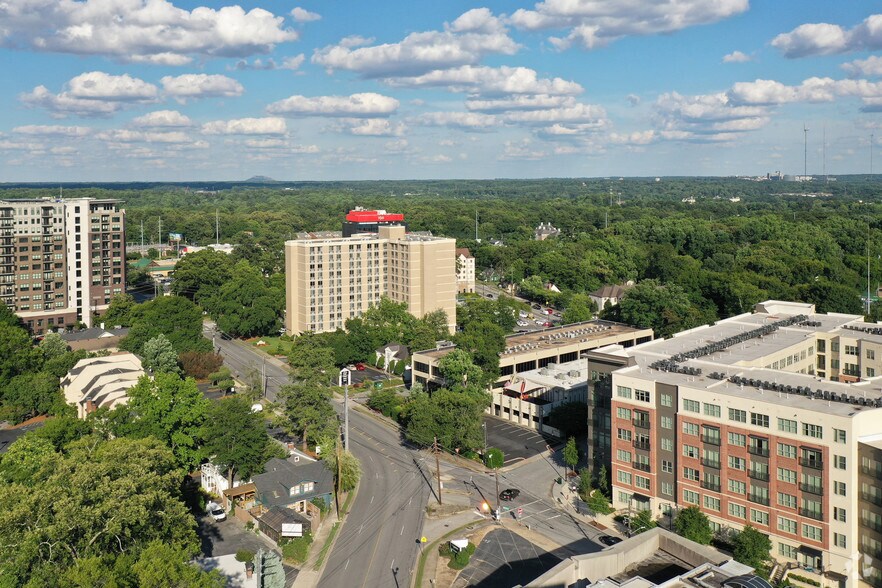 More Photos Of 371 E Paces Ferry Rd NE, Atlanta Medical For Lease