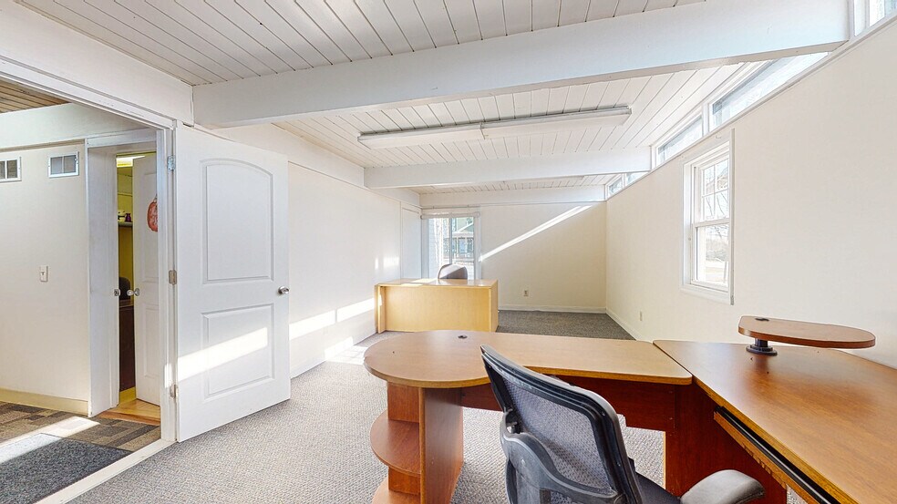 More Photos Of 1191 Dolsontown Rd, Middletown Loft Creative Space For Sale