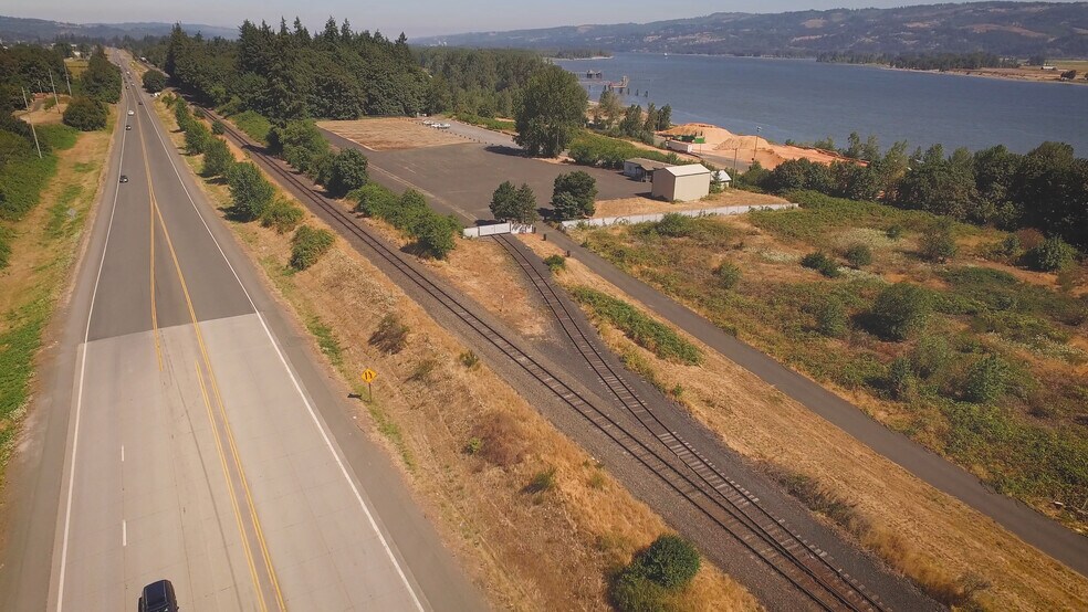 More Photos Of 62420 US Highway 30, Columbia City Land For Lease