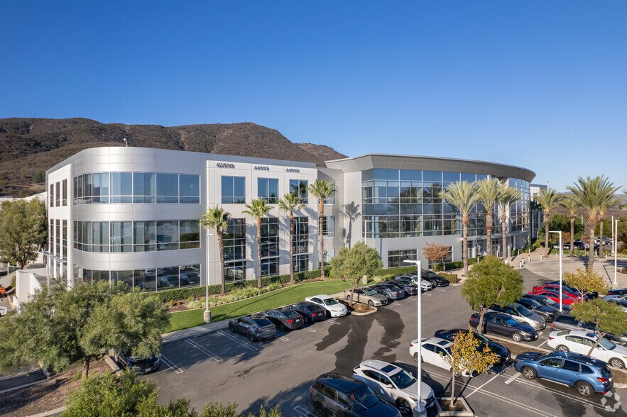 More Photos Of 42500 Winchester Rd, Temecula Distribution For Sale