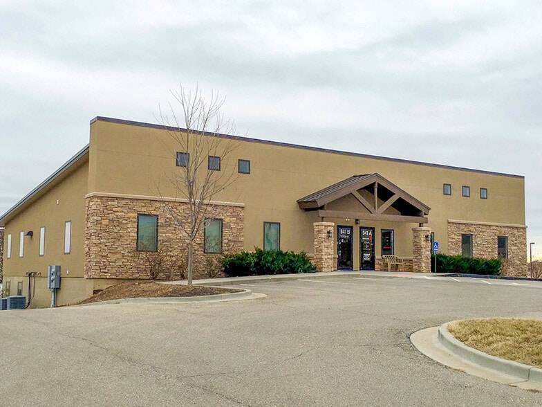 Primary Photo Of 941 W 141st Ter, Kansas City Flex For Lease