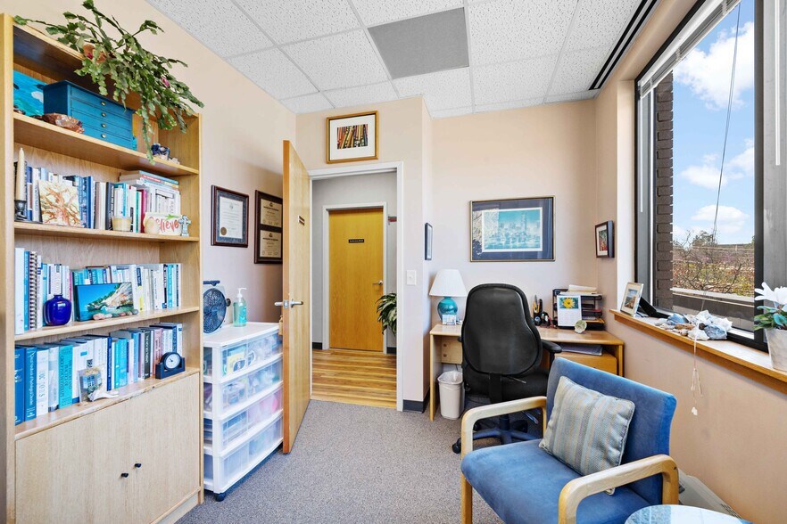 More Photos Of 205 Sage Rd, Chapel Hill Medical For Lease