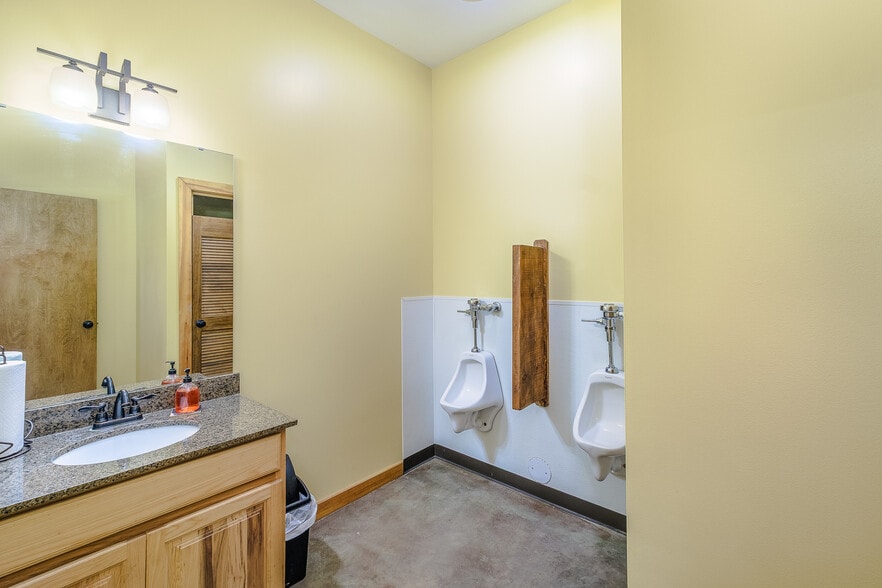 More Photos Of 57 Hemlock Ridge Ln, Catawba Lodge Meeting Hall For Sale